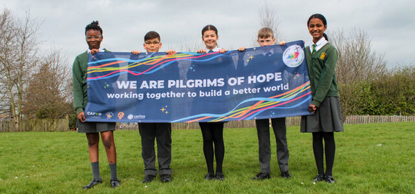 Jubilee for schools: Pilgrims of Hope outdoor banner